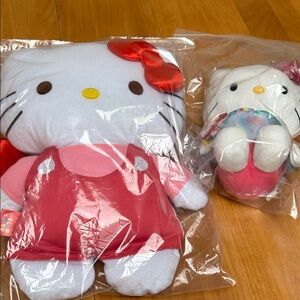 Reserved for Dreams of summer, Sanrio Hello Kitty Stuffed Animals - Red and Pink